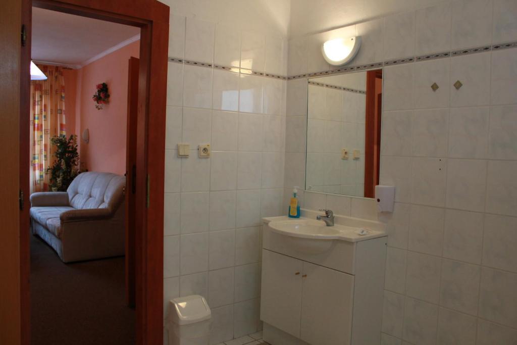 Garni Hotel Anne-Mary Piest'any Habitación foto
